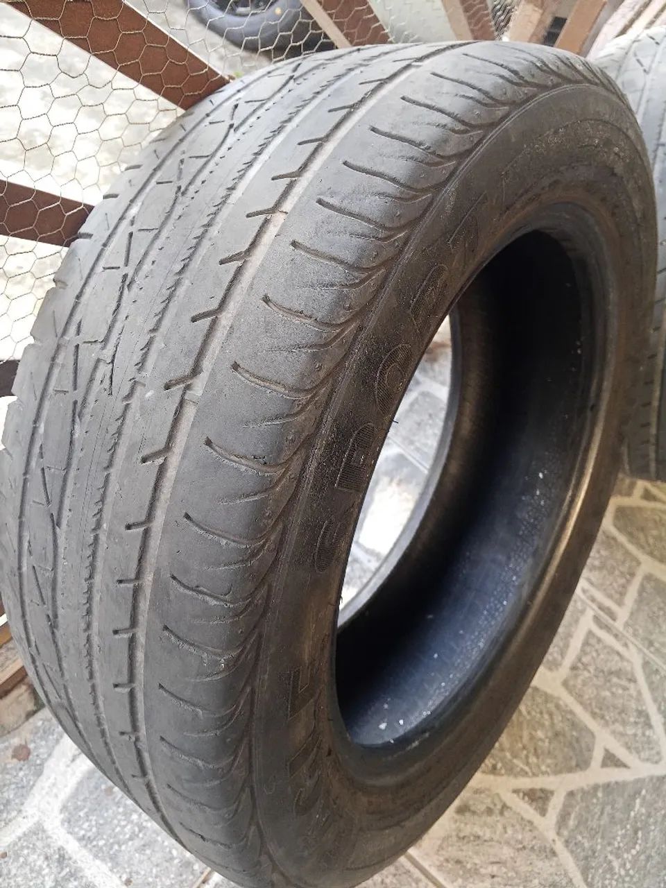 Pneu aro 16