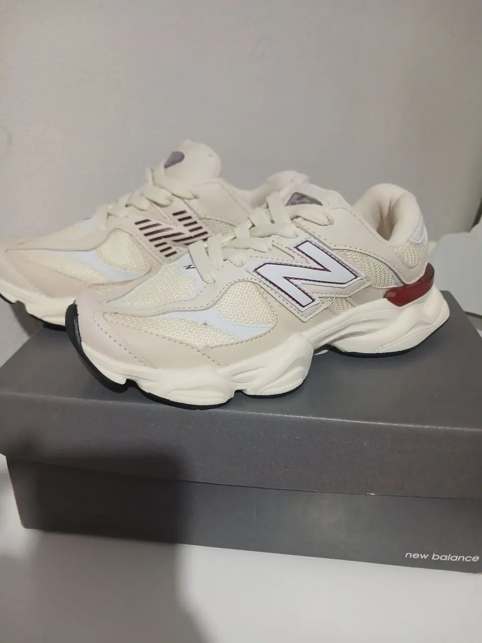 New Balance 9060 
