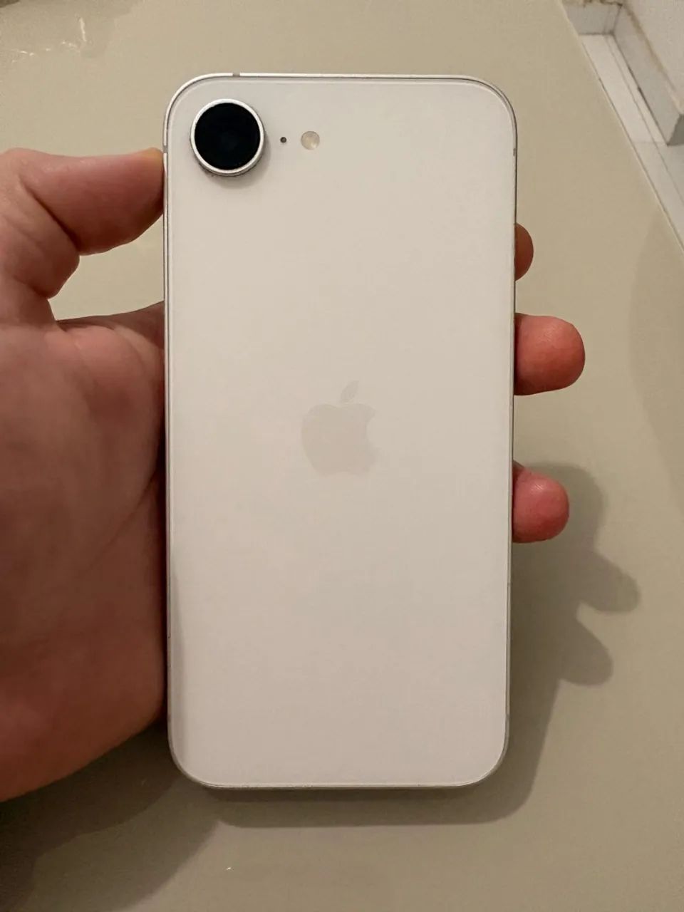 Vendo IPHONE 16E