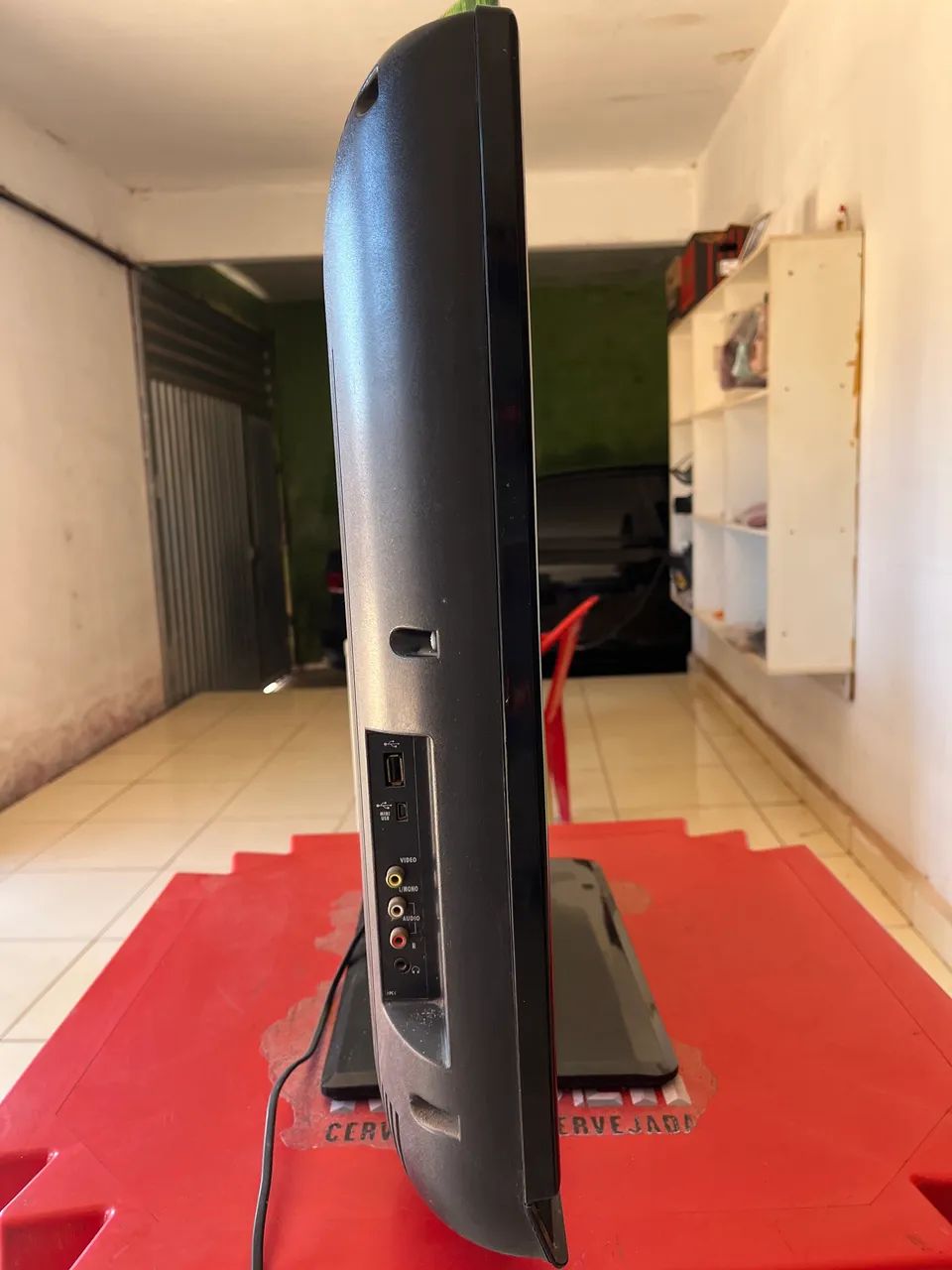 Vendo uma Tv 32 polegadas SEMP - Foto 2