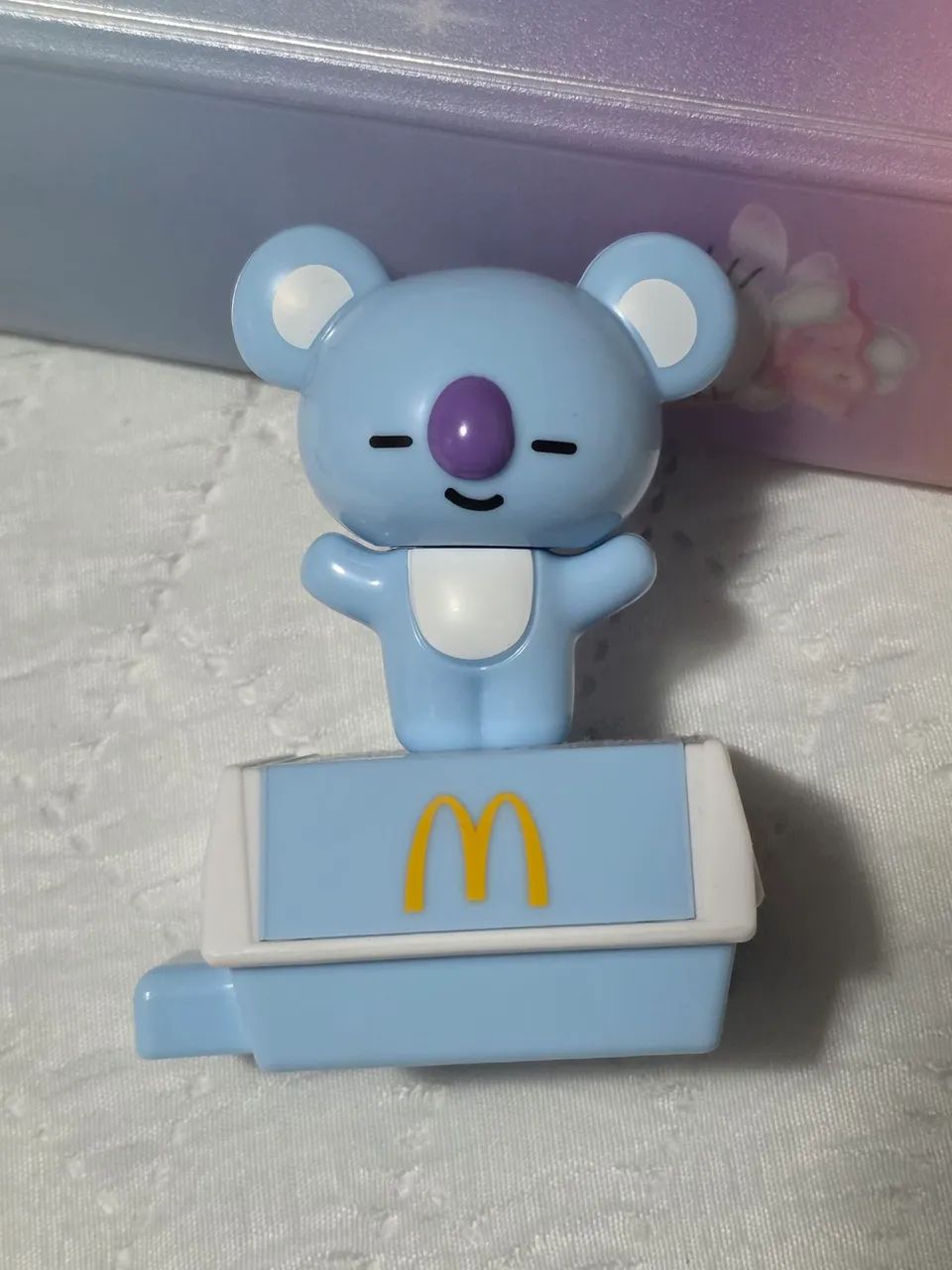Boneco Bt21 koya - McDonald's Bts