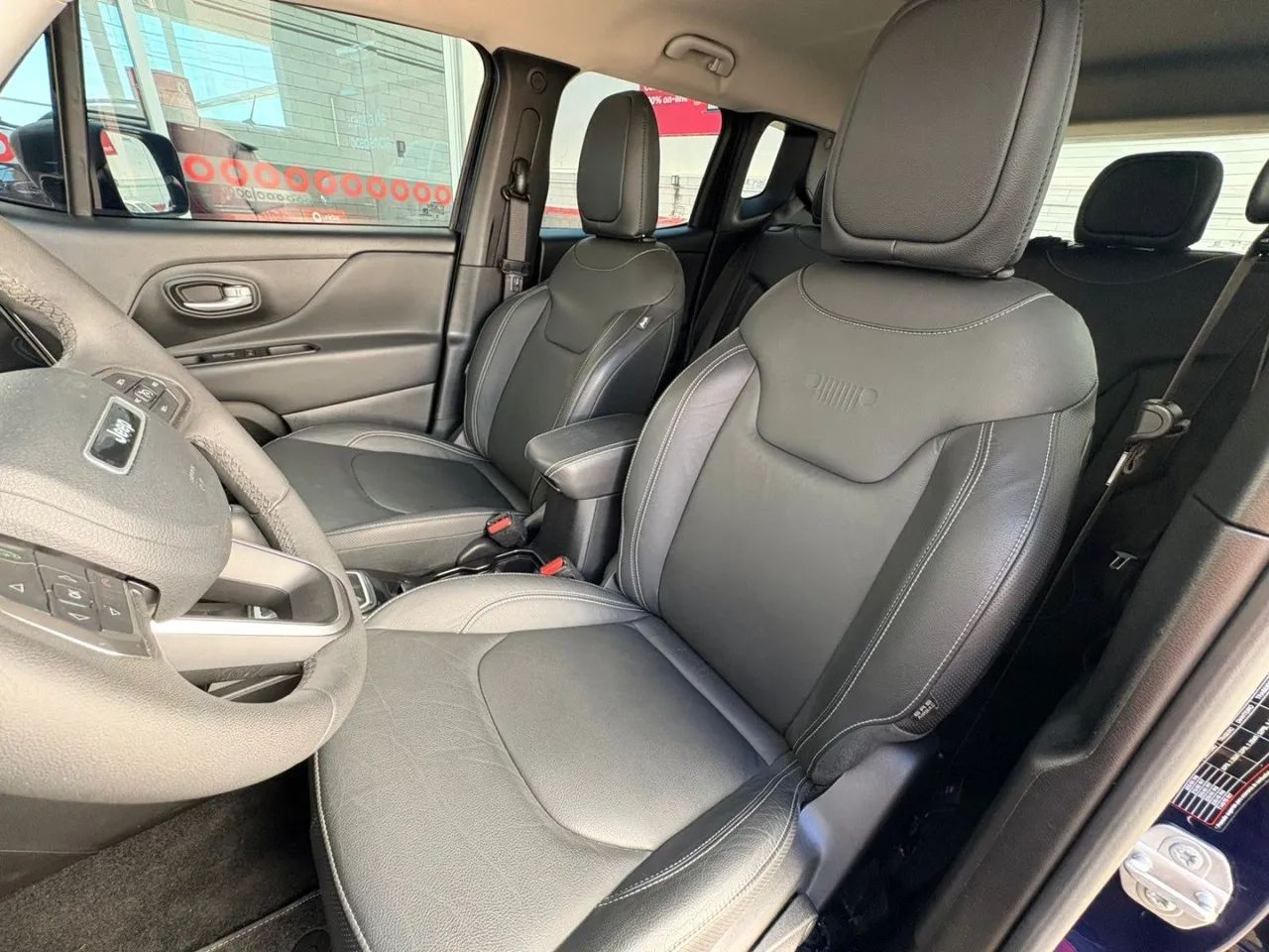 Jeep Renegade Long. T270 1.3 TB 4X2 Flex Aut. 2025 - Foto 10