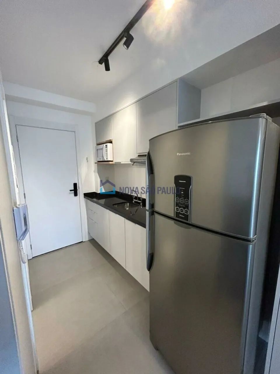 Studio Mobiliada para Aluguel ? Vila Mariana, São Paulo - Foto 2