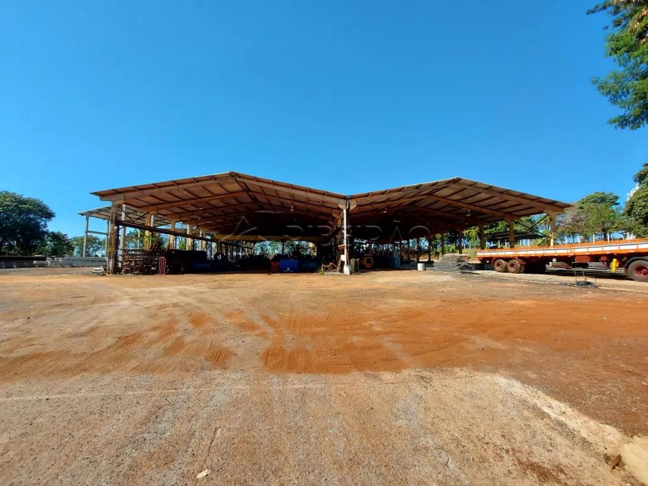 Galpão e Prédio para indústria com mais de 2mil m² cobertos SP-333 - Foto 5