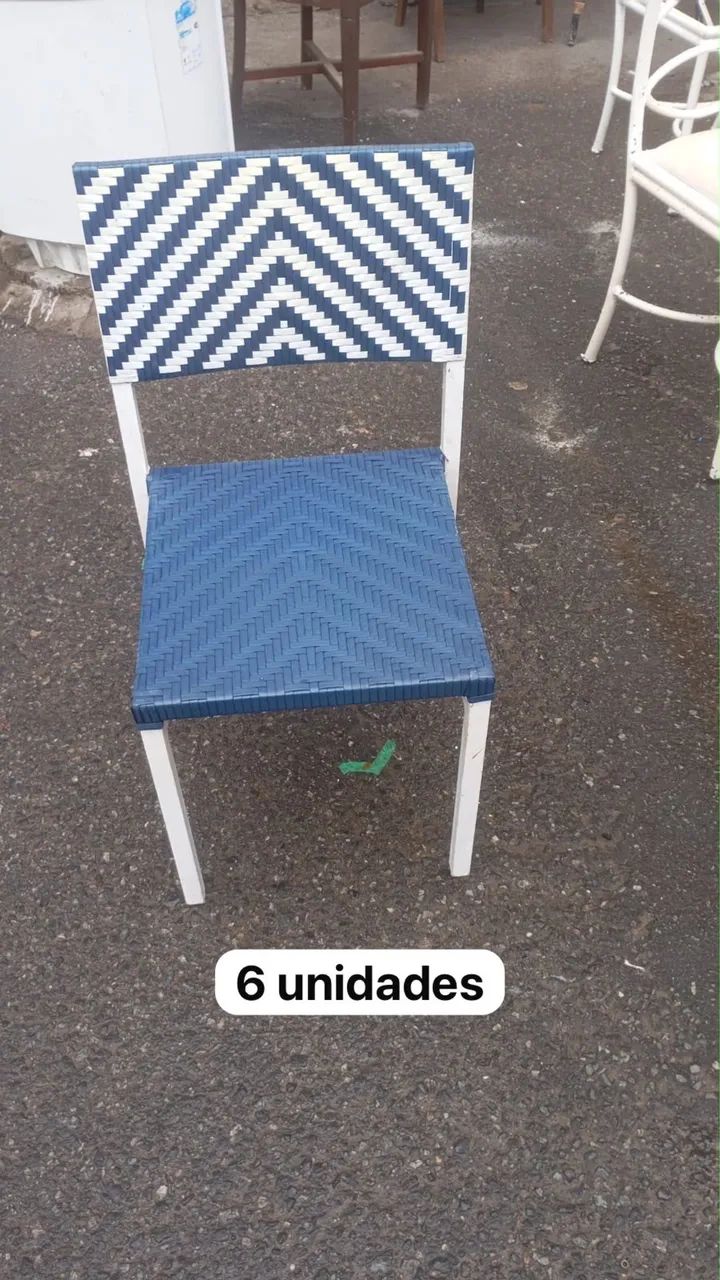 Ótimas Cadeiras em alumínio 