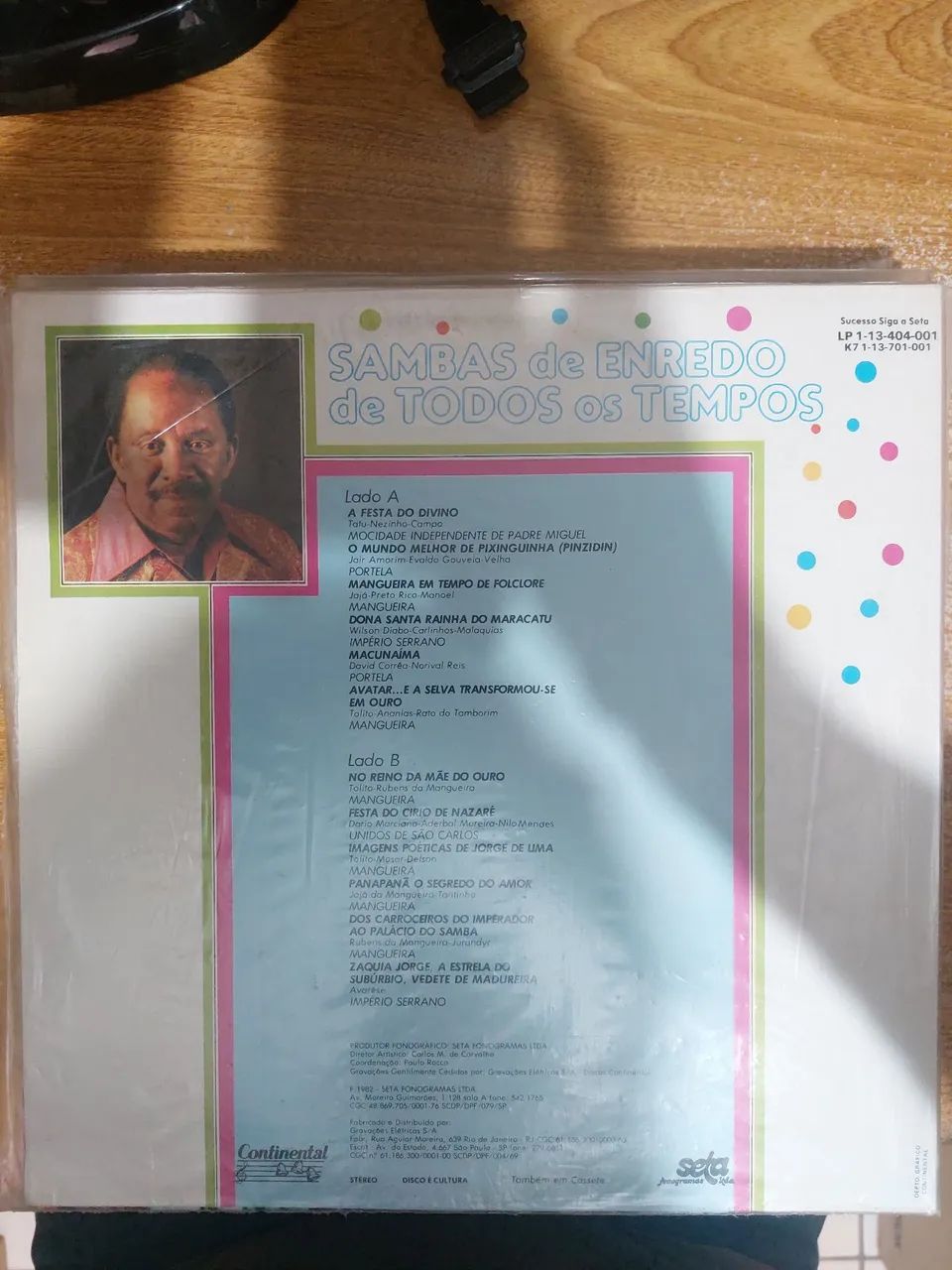 Sambas de enredo de todos os tempos - Jamelão (1982) - Foto 2