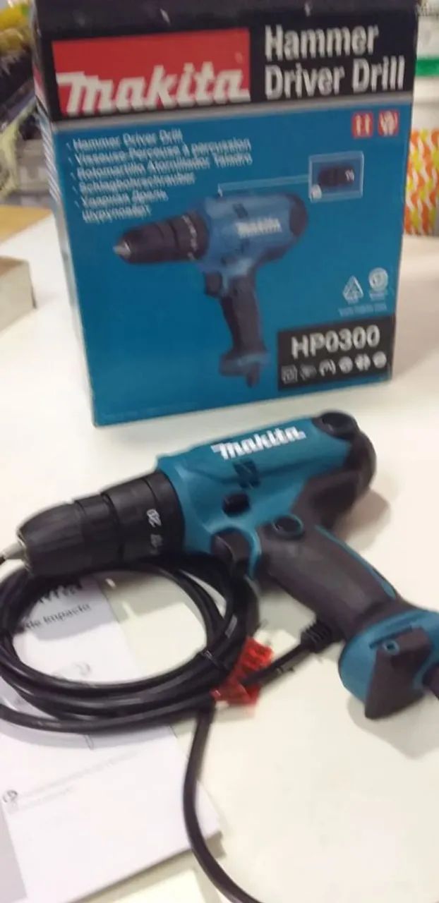 Parafusadeira elétrica Makita original nova sem uso cuida!