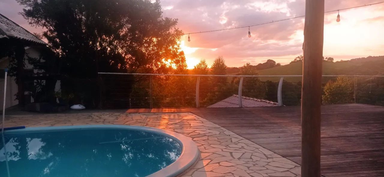 Alugo chácara com piscina aquecida em Contenda