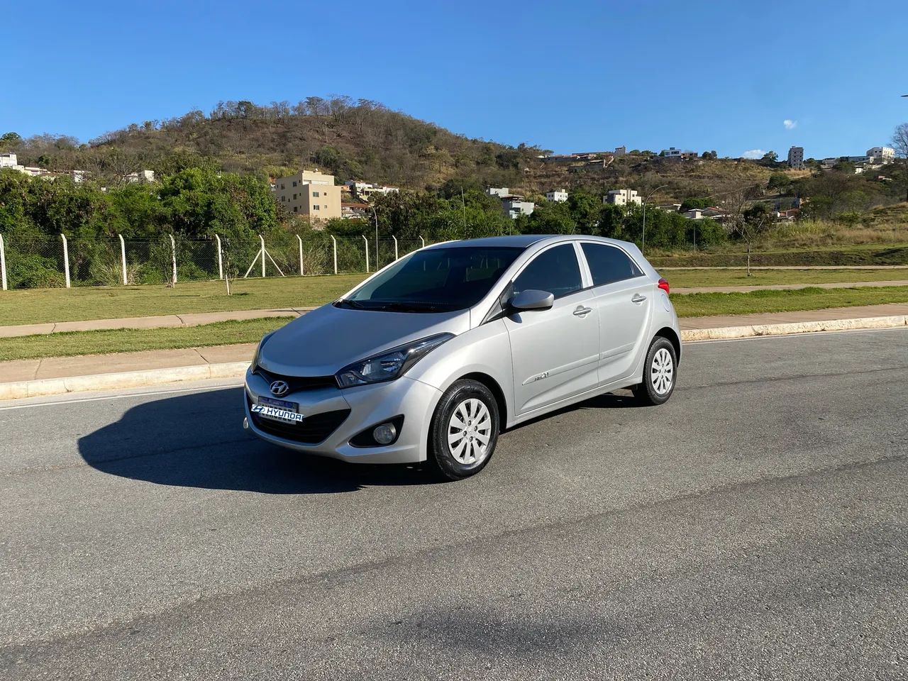 Hyundai HB20 Comf./c.plus/c.style 1.0 Flex 12V 2014 - Foto 4