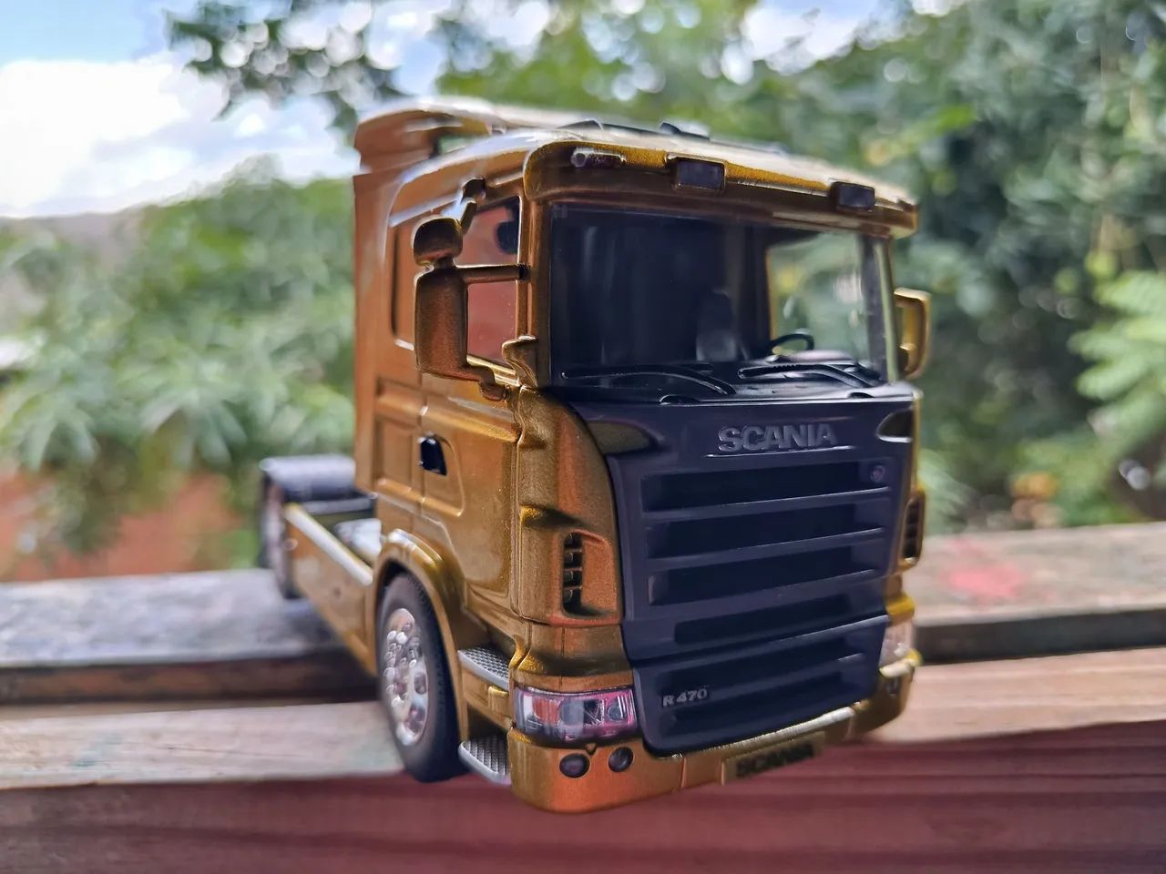 Miniatura Scania personalizada escala 1:32