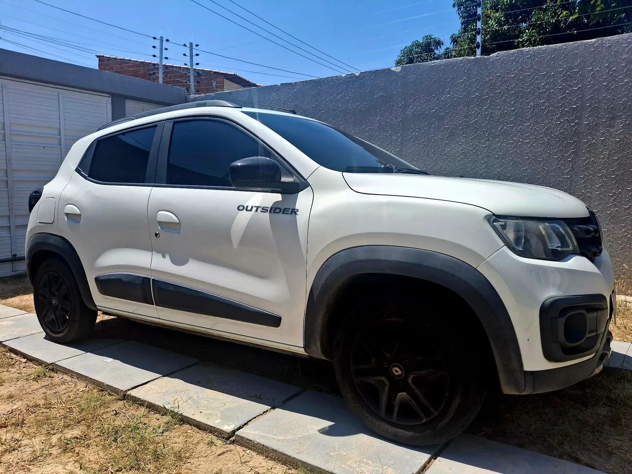 Renault Kwid Outsider 1.0 Flex 12V 5P Mec. 2020 - Foto 2