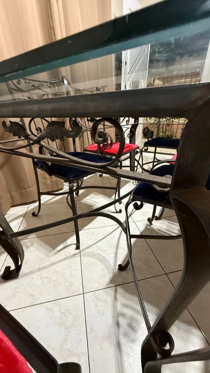 Mesa de Jantar com 6 Cadeiras - Ferro e Vidro - Foto 4