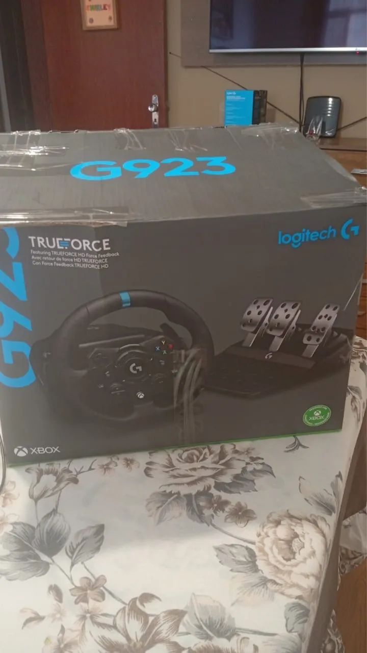 Volante e pedal gamer G923 logitech - Foto 2