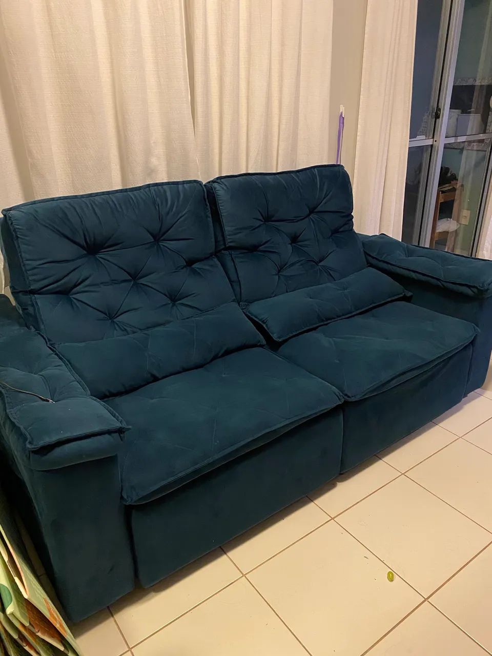 VENDO SOFÁ RETRÁTIL E RECLINÁVEL  - Foto 4