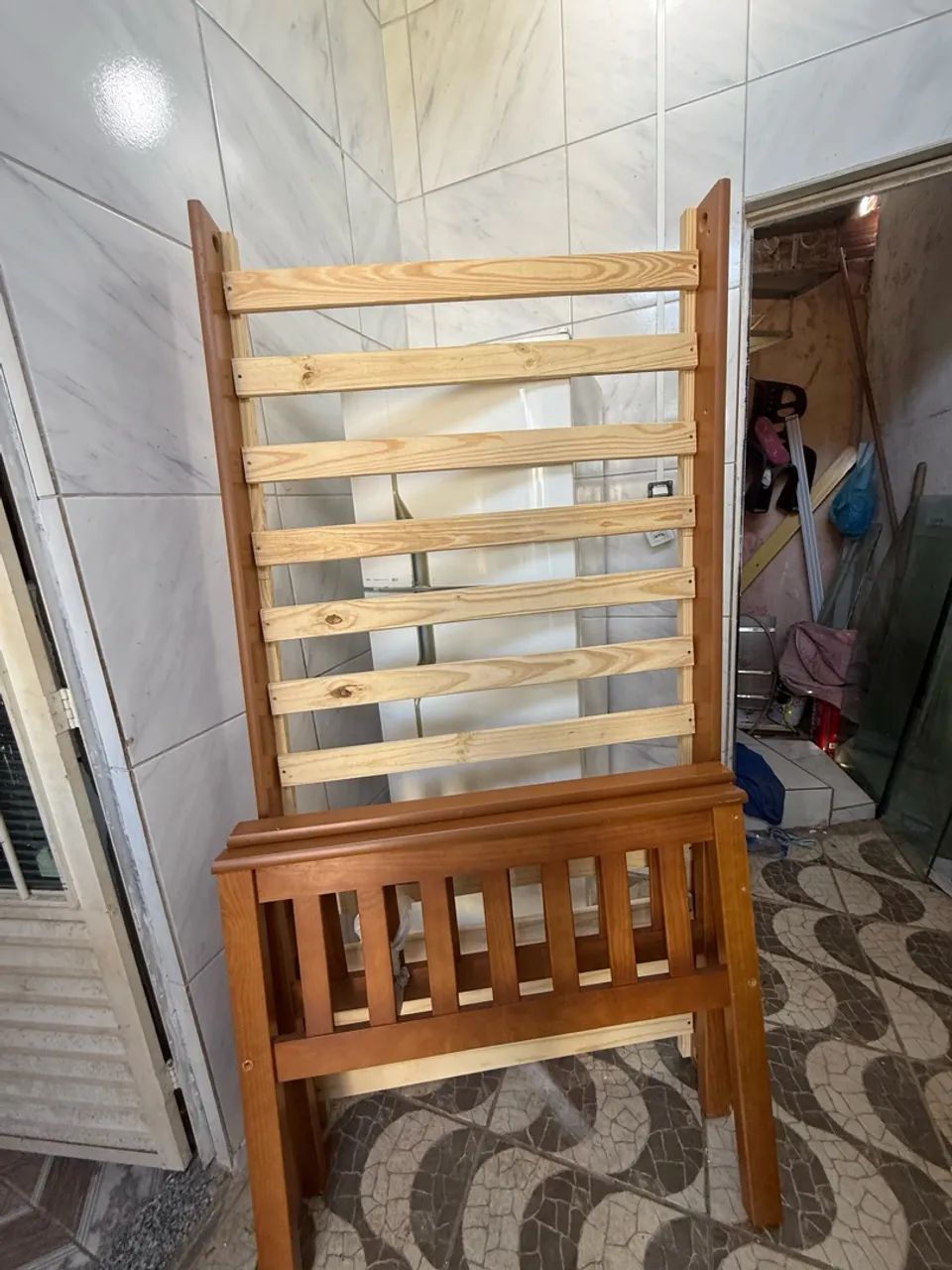 Cama solteiro com colchão! - Foto 3