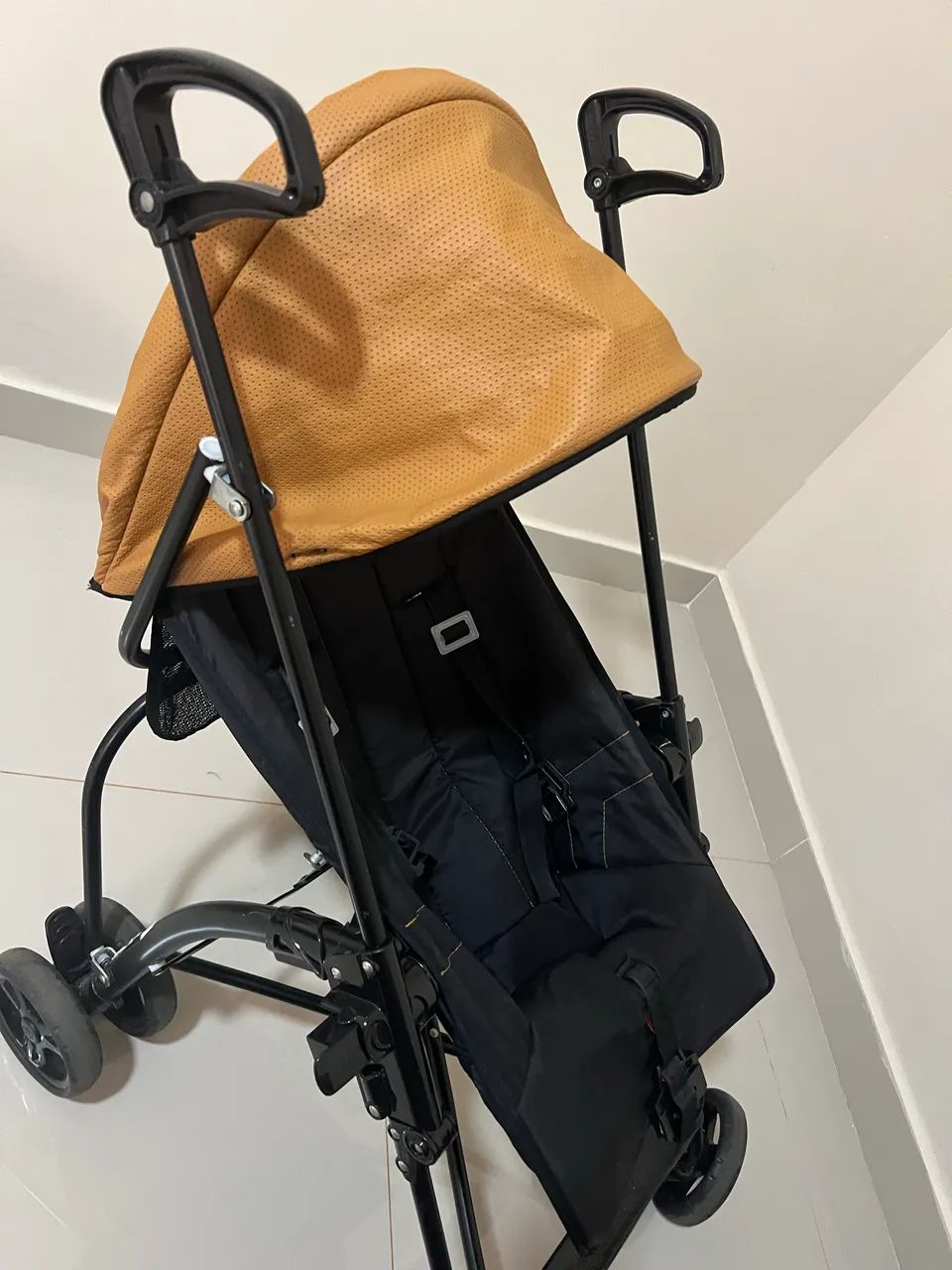 Carrinho de bebê tipo Guarda Chuva Galzerano  - Foto 4