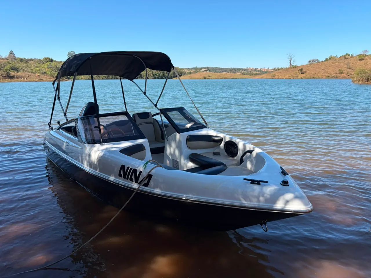 Lancha Focker 160 black edition 