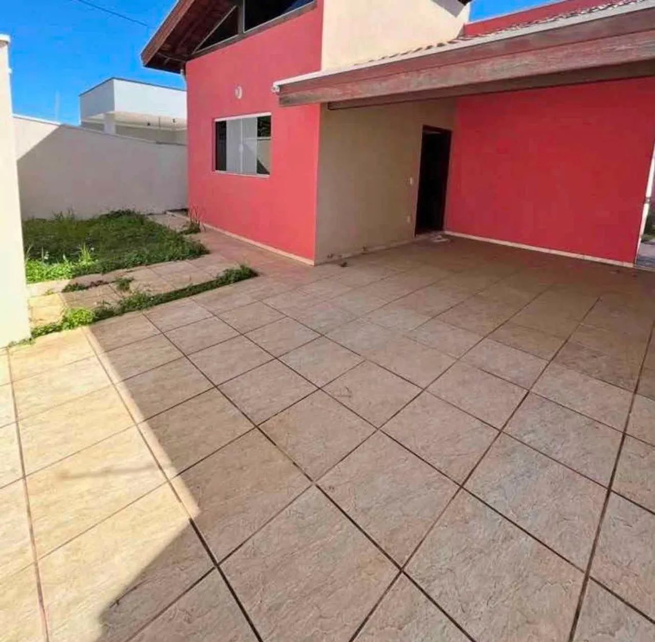 Vendo essa casa Top em Movelar  com condição de parcelamento 