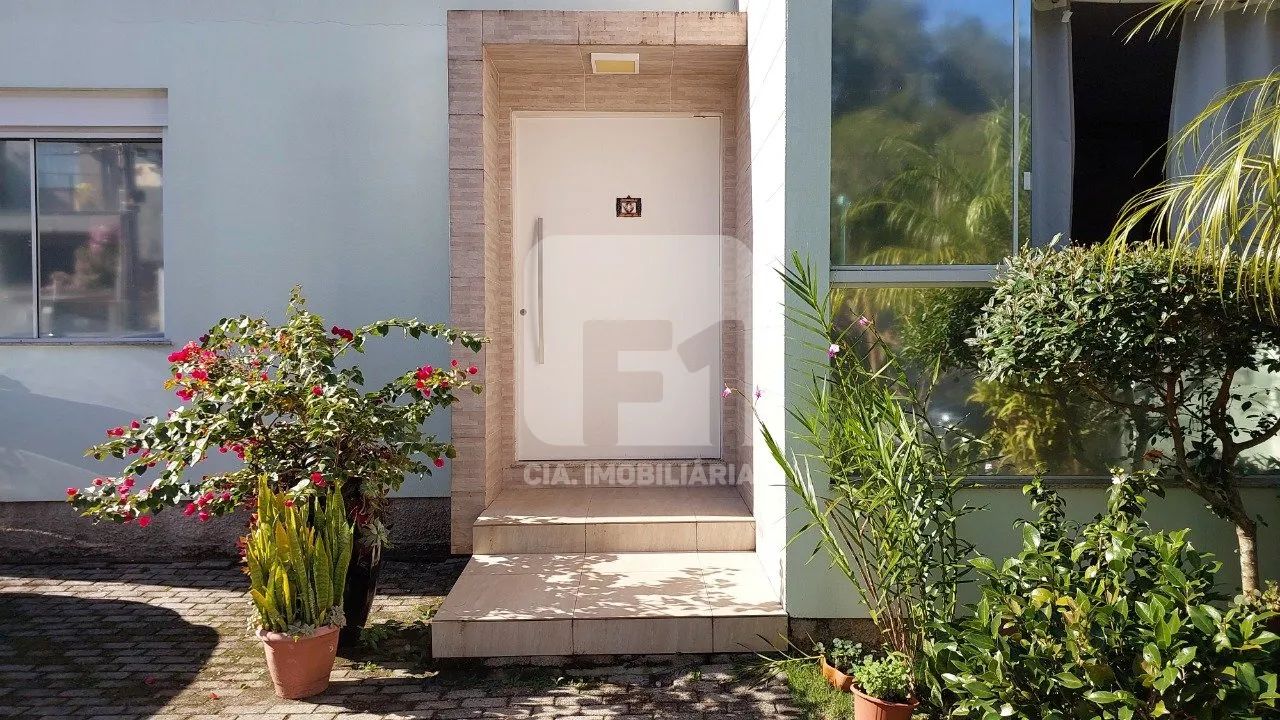 Casa de 4 suítes à venda no Córrego Grande - Foto 2