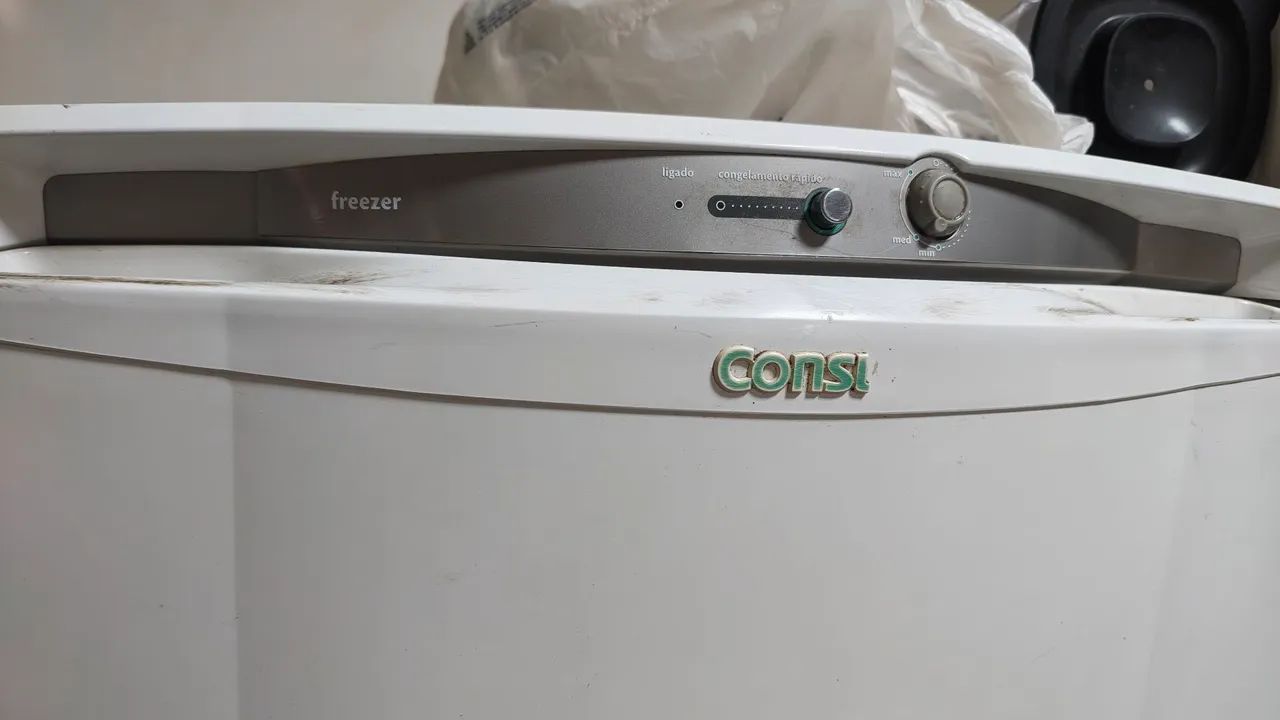 Freezer Consul 220v - vertical - Foto 4