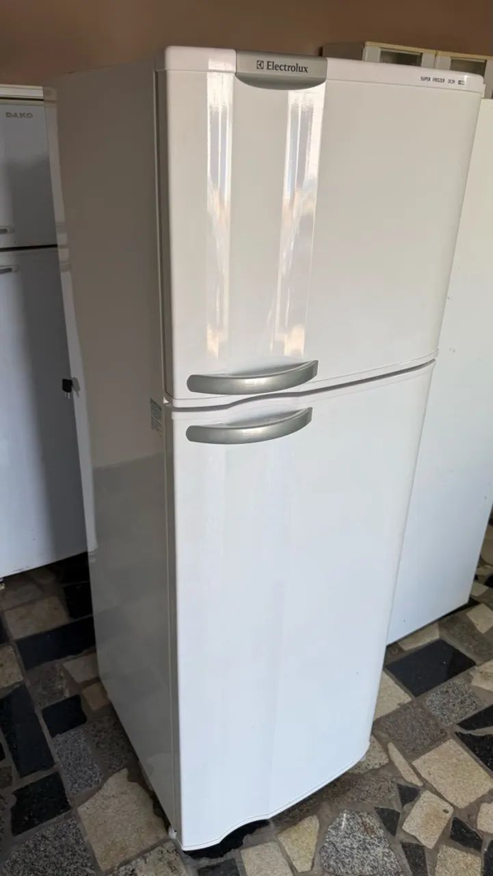 Geladeira Eletrolux Duplex - Semi nova