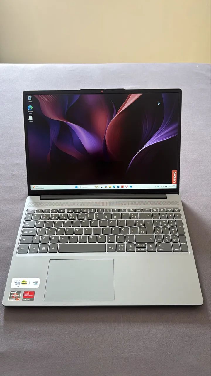 NOTEBOOK LENOVO IDEAPAD SLIM 3  - Foto 3