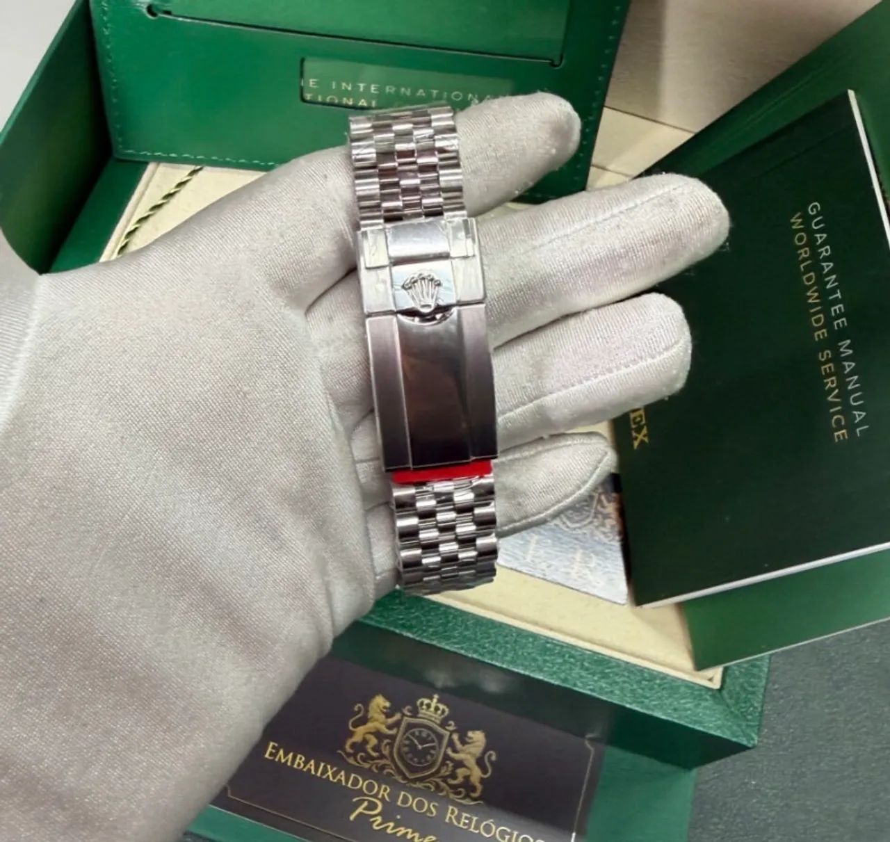 Vendo relógio GMT Bruce Wayne Linha  premium automático  na cx - Foto 3