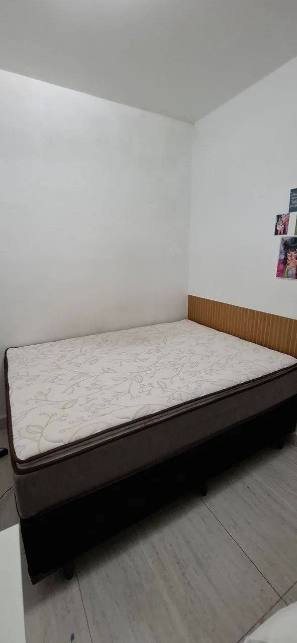 Colchão casal de molas ensacadas e base 