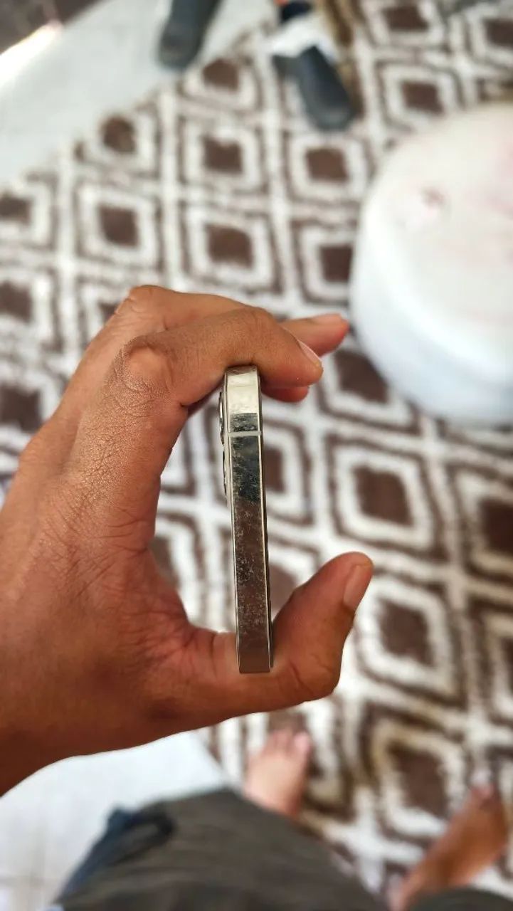 iPhone 12 pro 128gb - Foto 2