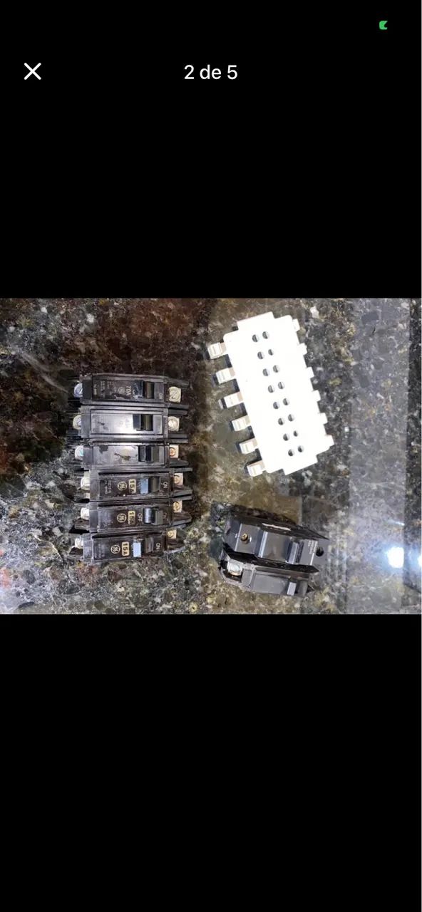 Disjuntores elétricos 65578352685698121