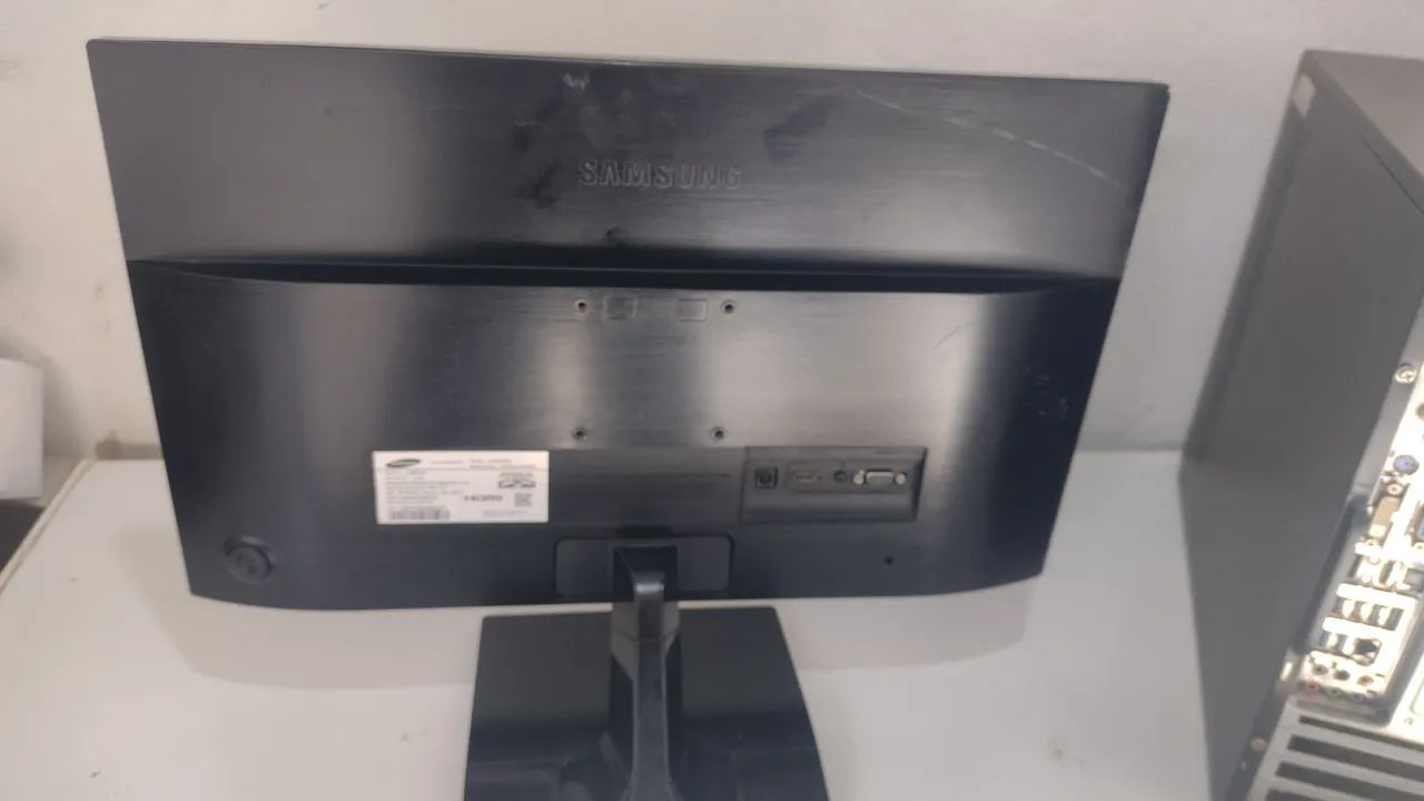 Monitor led 22 polegadas HDMI VGA barato  - Foto 5