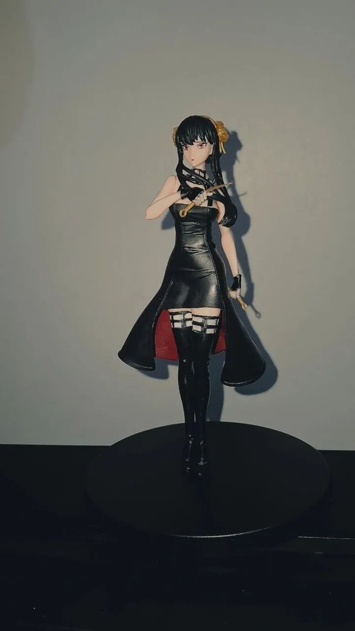 Action Figure YOR FORGER  - Foto 5
