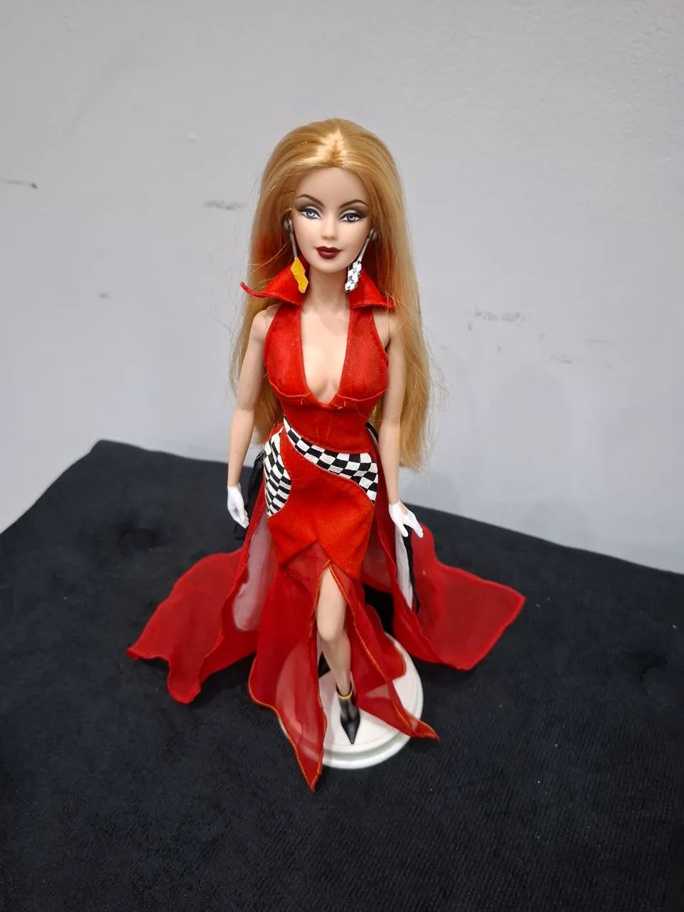 Boneca barbie corvette collector