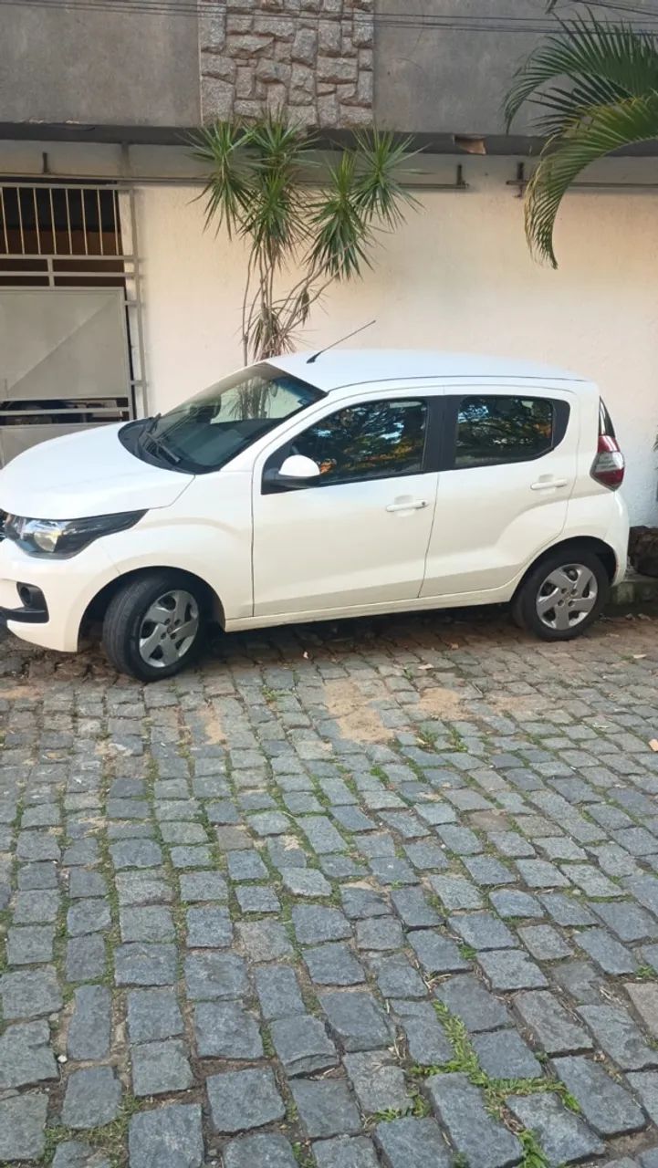 Alugo Fiat mobi 2024