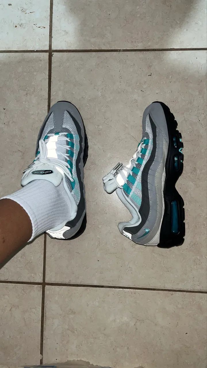 Air Max 95 turquesa  - Foto 2