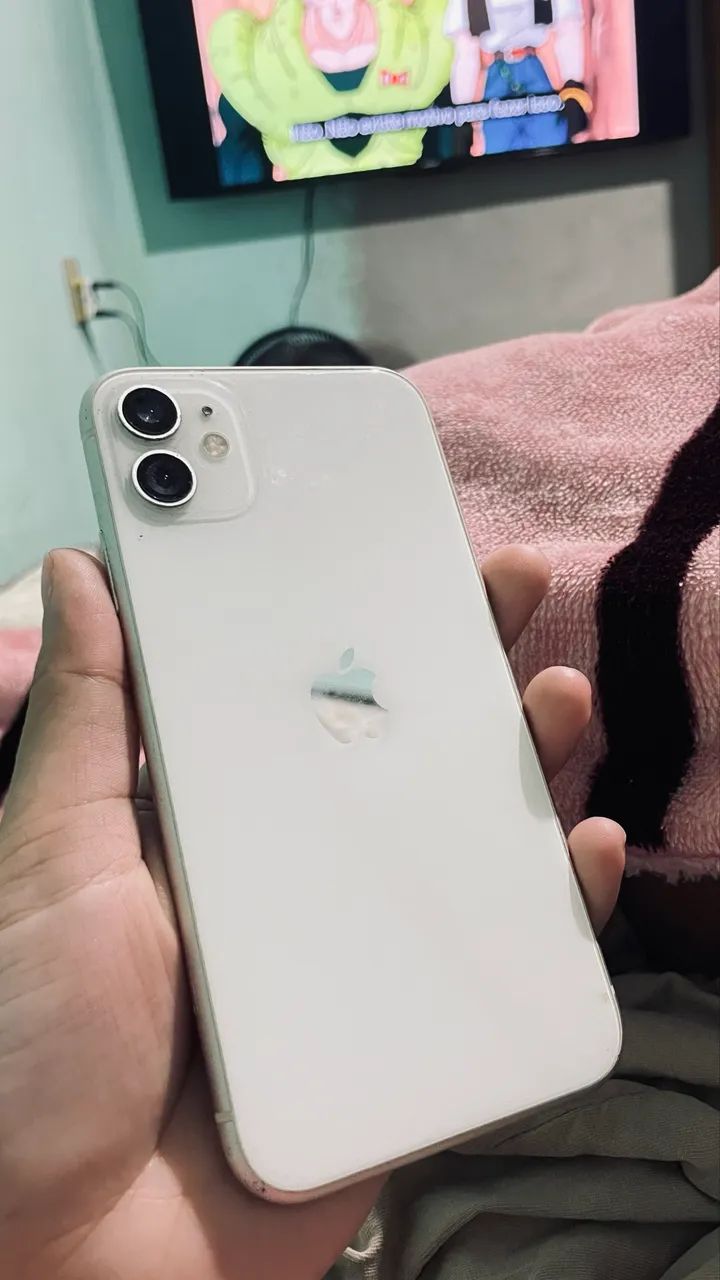 VENDO IPHONE 11 BRANCO DE 64Gb - Foto 3