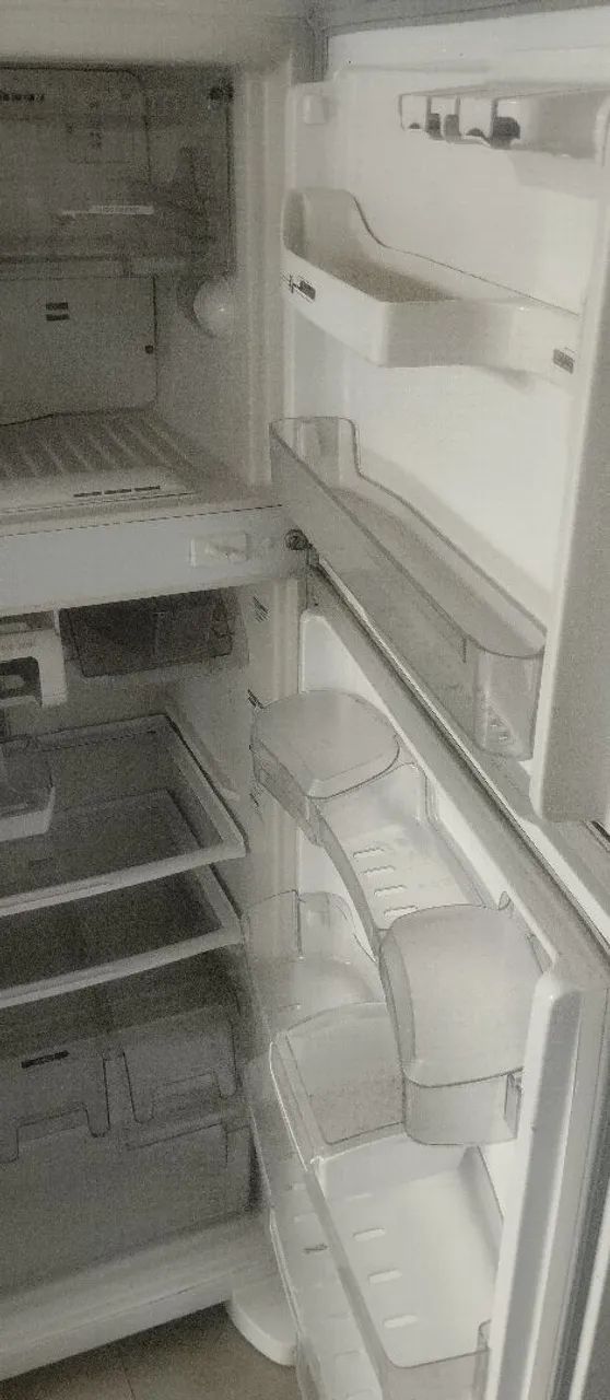 Geladeira Brastemp estado de nova - Foto 3