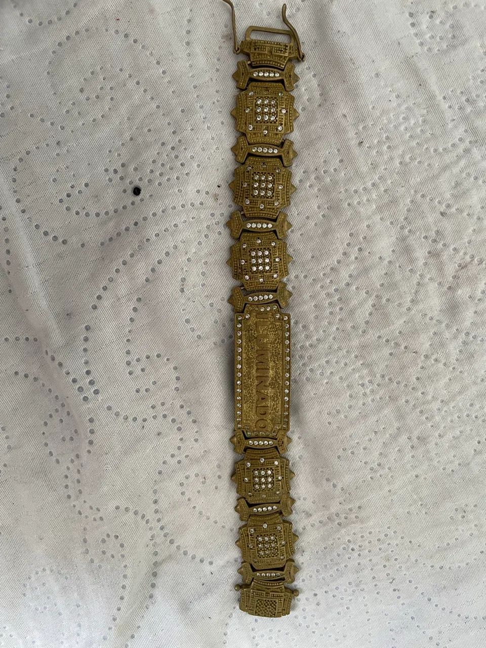 Pulseira de moeda antiga
