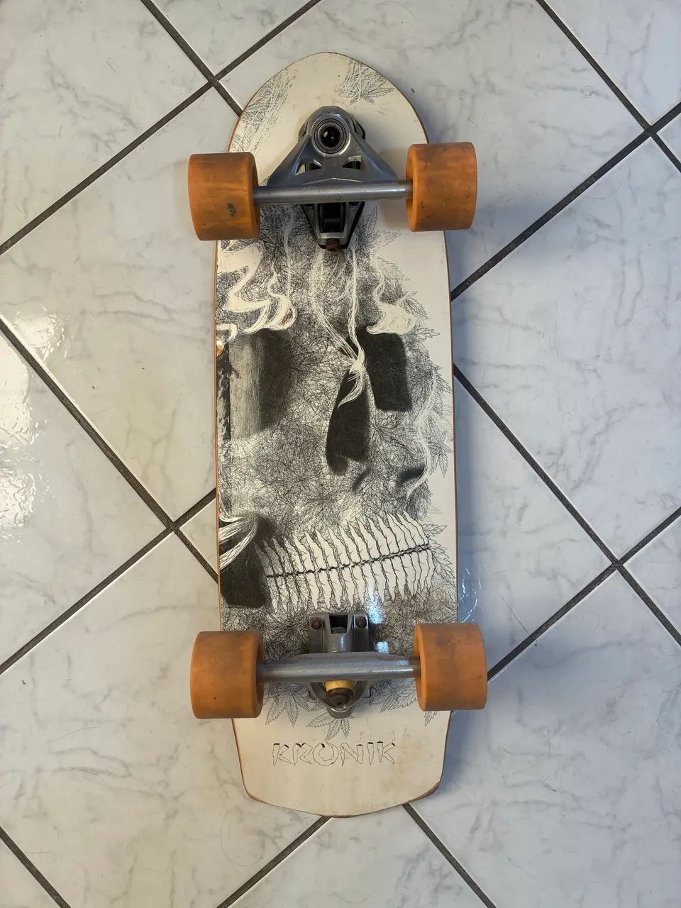 Skate Simulador de Surf Kronik - Estado de Novo (usado pouquíssimas vezes)