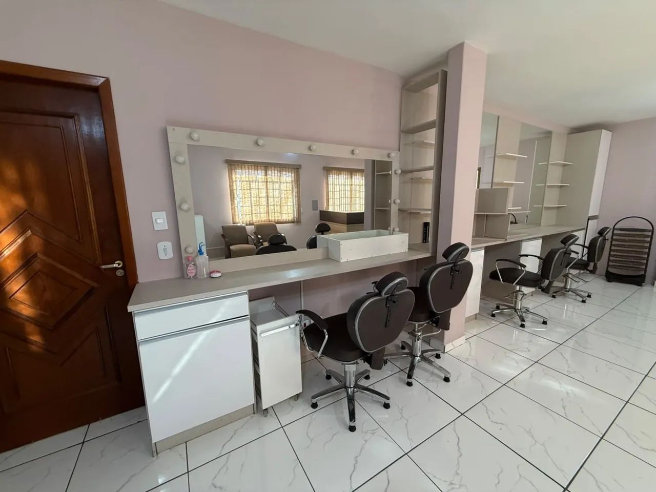 SALA COMERCIAL PARA LOCAÇÃO NO ÓRFÃS - Foto 5