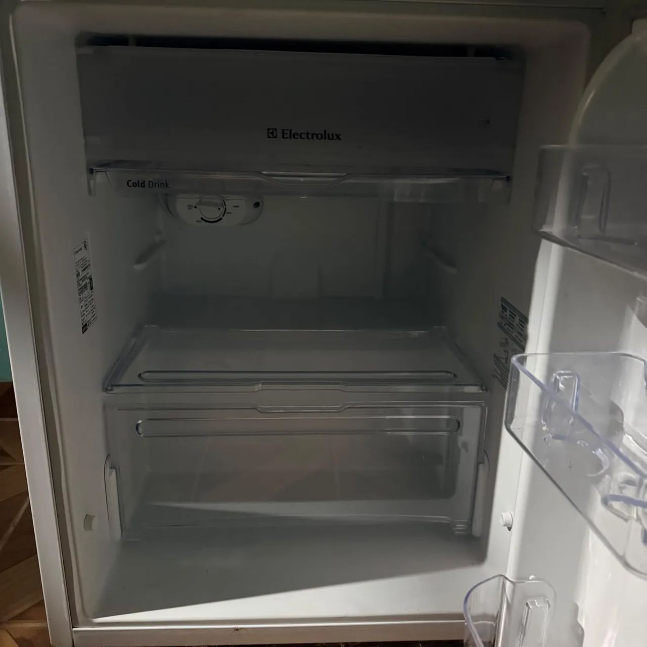 Frigobar - Electrolux  - Foto 2