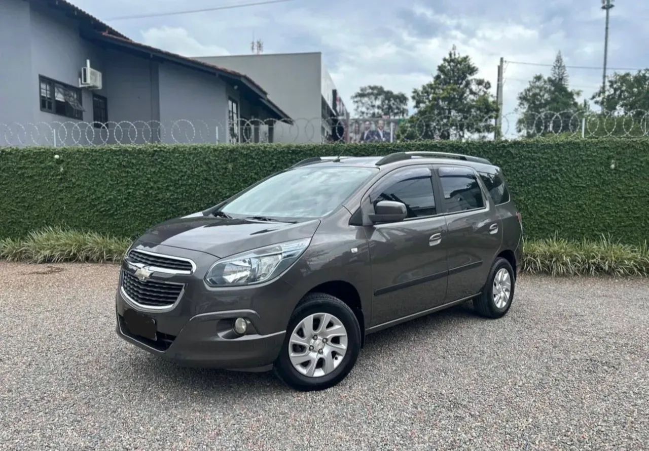 Chevrolet Spin SPIN LT 1.8 8V Econo.Flex 5p Mec. 2014