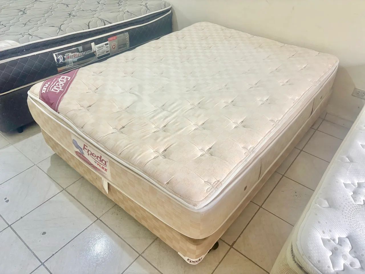 Cama box de casal Queen , cama de casal  - Foto 4