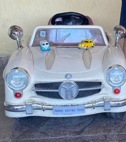 Carro Elétrico vintage bege - Foto 2