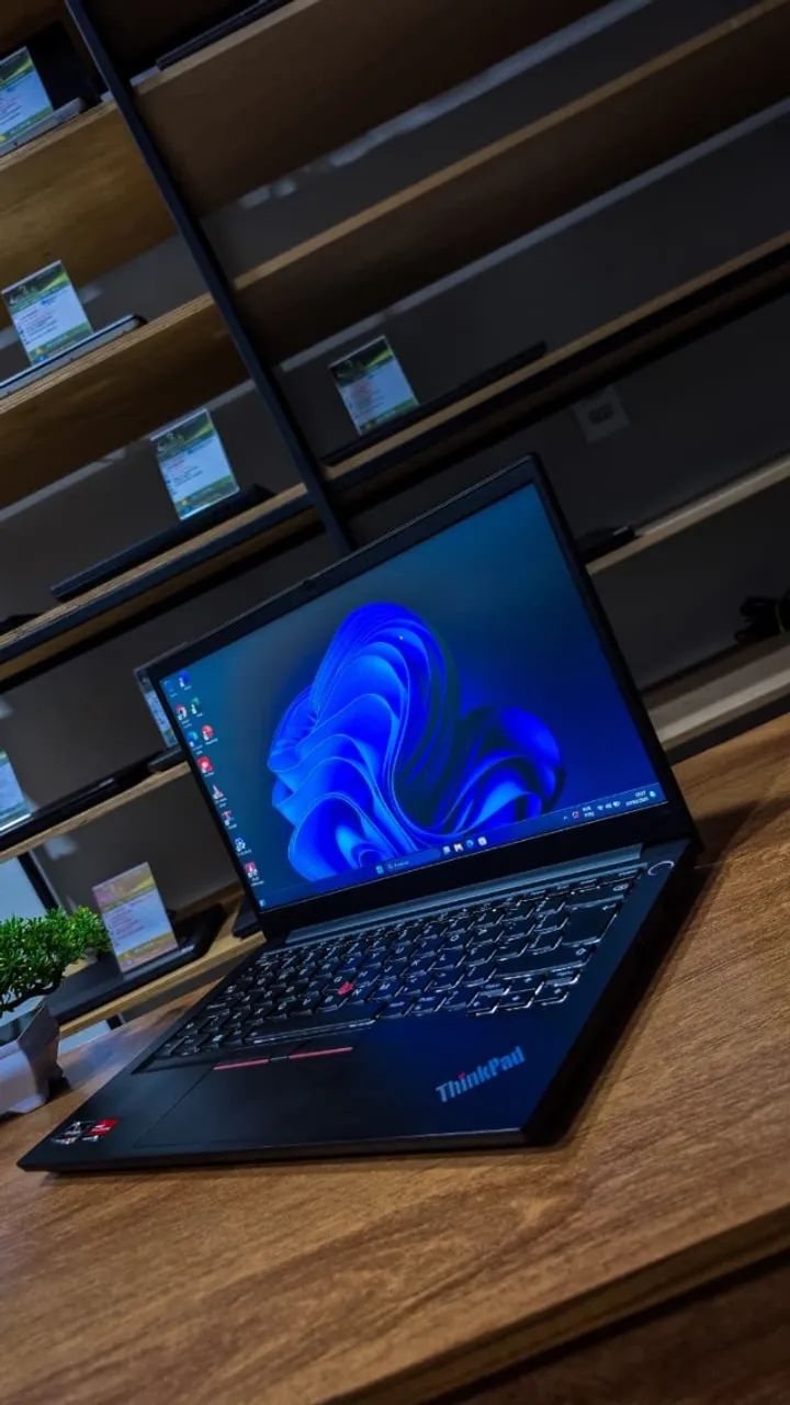 NOTE LENOVO THINKPAD, RYZEN 5, 8GB, ZERO! - Foto 2