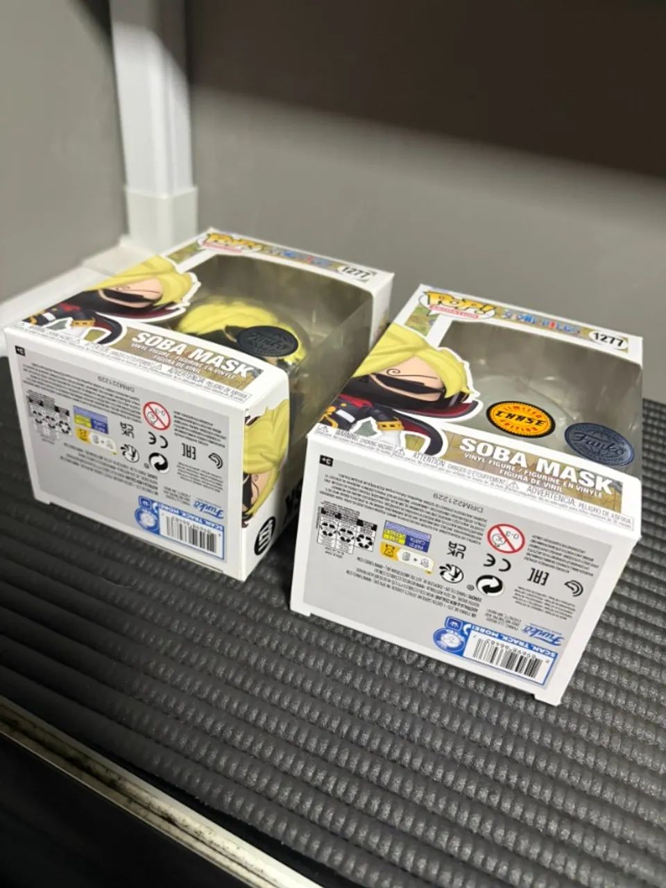 Dupla Funko Pop Soba Mask (Sanji) - Regular + Chase - 2 funkos one piece - Foto 3