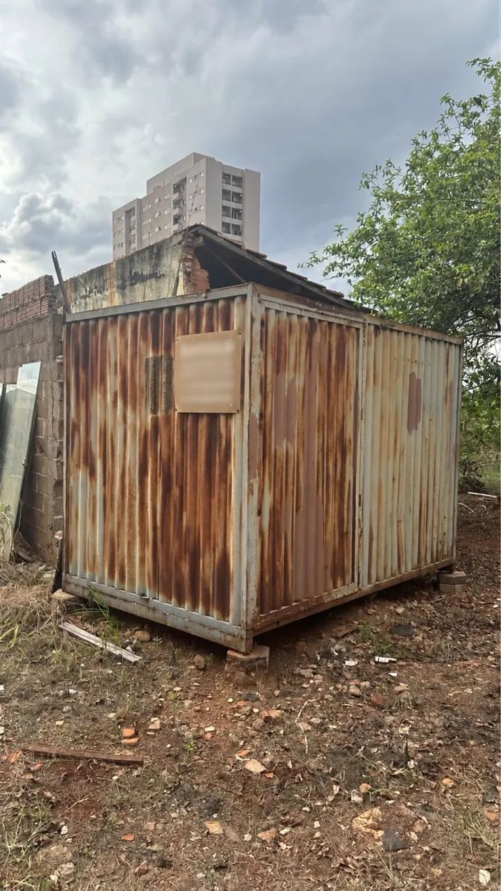 Contêiner - 3,35m X 2,35m - usado - Foto 4