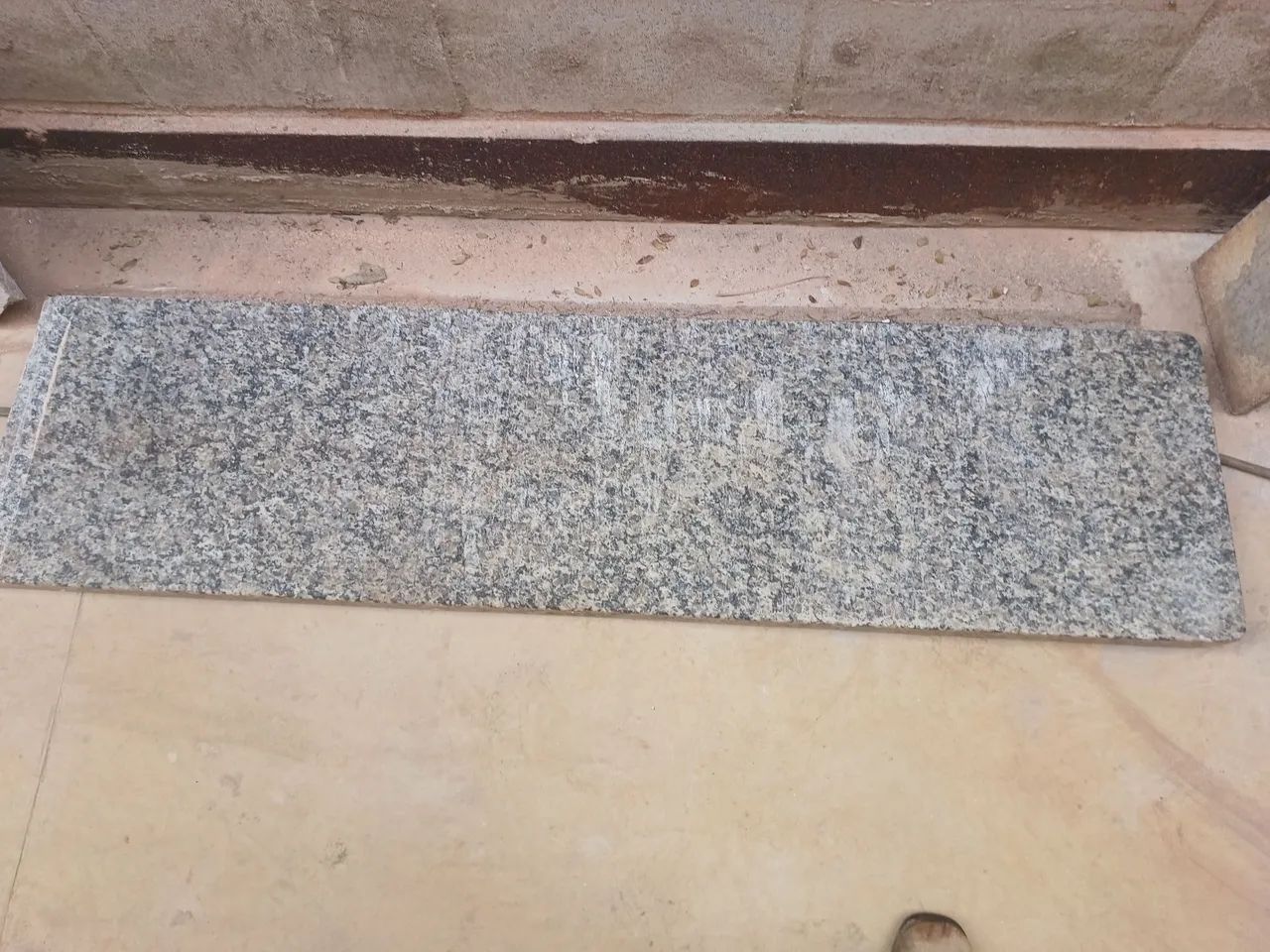 Vendo balcao de mármore e passa prato 