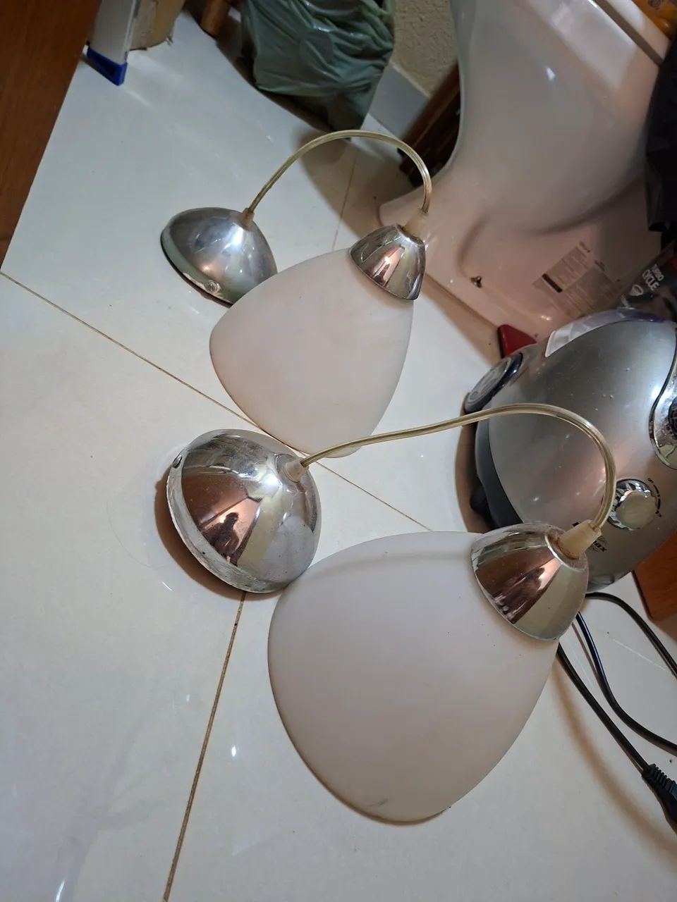 2 pendentes luminárias 