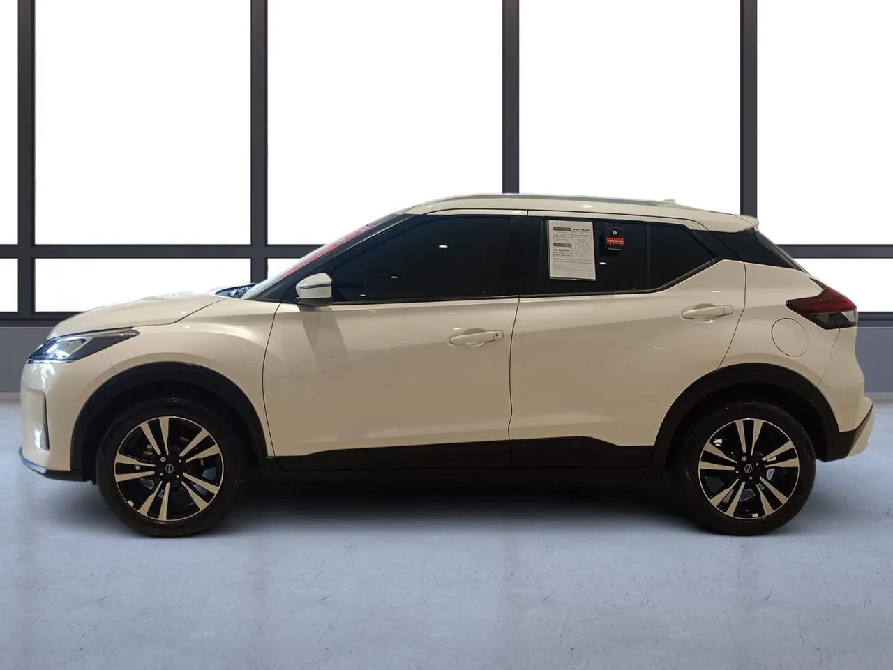 Nissan Kicks Play Sense 1.6 16V Flex Aut., foto 2 de 15